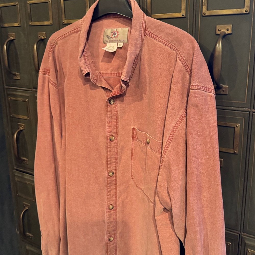 The Territory Ahead Shirt. XXL.